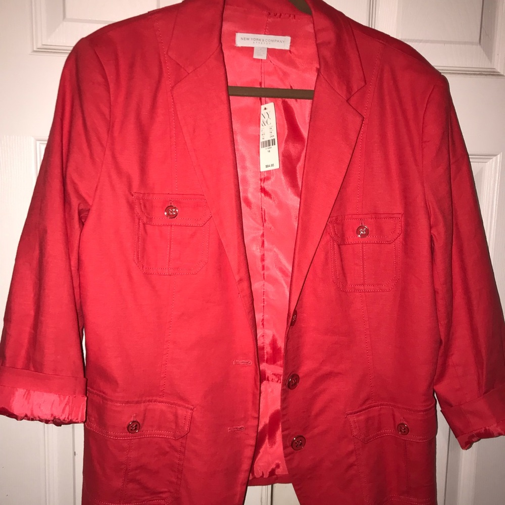 NEW NEVER WORN TAGS ATTACHED!! Nice Reddish Pink Blazer